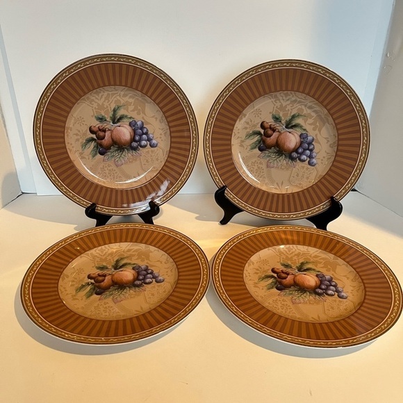 Fitz and Floyd Classic ChoicesTuscany Intaglia Salad/ Dessert Plates. Set of 4 - Picture 8 of 8